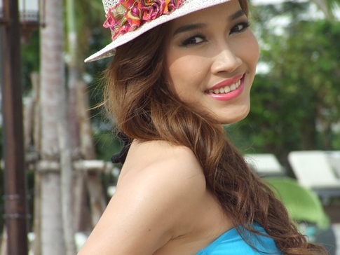 Pattaya Fashion Week spotlights swimsuit supermodels, convict designers