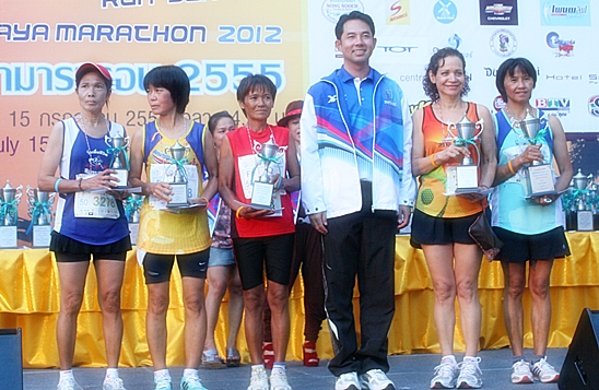 Kenyan champ defends his crown at Pattaya Marathon 2012