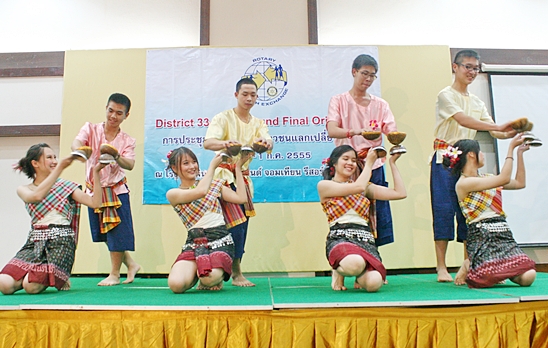 Final orientation for Rotary Youth Exchange students on eve of the great learning experience