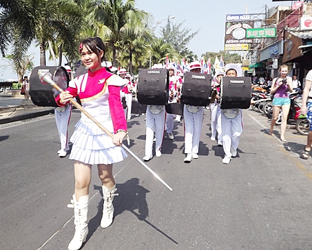 Rotary Youth Exchange Students march for flood relief
