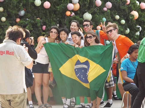 Rotary Youth Exchange Students march for flood relief