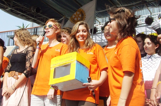 Rotary Youth Exchange Students march for flood relief