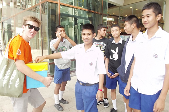 Rotary Youth Exchange Students march for flood relief
