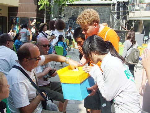 Rotary Youth Exchange Students march for flood relief