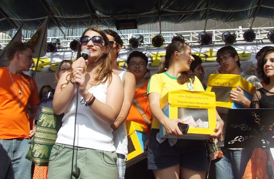 Rotary Youth Exchange Students march for flood relief