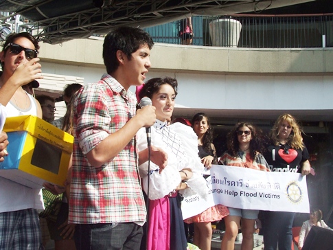 Rotary Youth Exchange Students march for flood relief