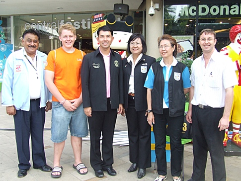 Rotary Youth Exchange Students march for flood relief