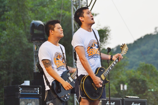 12,000 turn out for Silverlake Music Festival