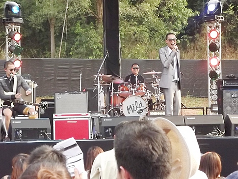 12,000 turn out for Silverlake Music Festival