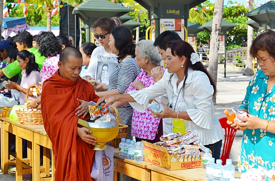 Songkran Week In Pattaya 2012
