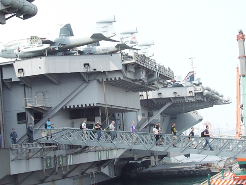 6,000 U.S. naval forces invade Pattaya