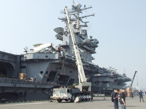 6,000 U.S. naval forces invade Pattaya