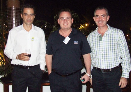 (L to R) Manic Rogens, Mix 88.5 FM; Manic Bowling, Colliers International; and Craig Muldoon, Global Investments.