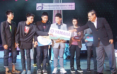 Pattaya Arunothai Team took the music band overall honors.