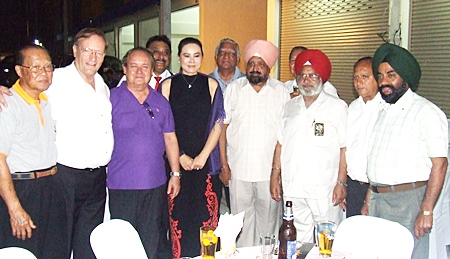 Harminder Singh, (3rd right) Past Governor of Rotary District 3070 India, happened to be in town and led a large delegation to wish PDG Premprecha all the success.