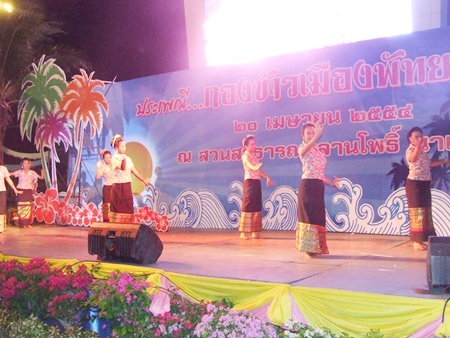 Beautiful Thai dancers perform to appease the gods.