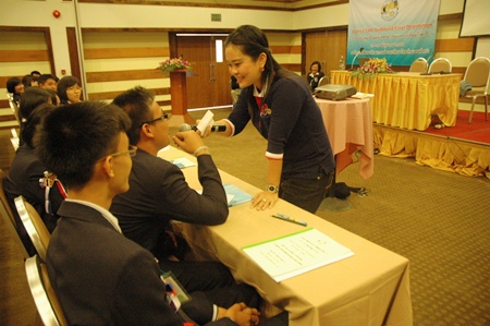 Rungratree Thongsai won the children’s hearts during her session.