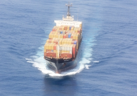 Thai forces chase off the pirates, allowing free passage for the MSC Namibia II.