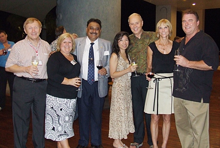 A happy group of people (l-r) Bruce Hoppe (VP of Asia Operations, Emerson Electric), Tracy Cosgrove (Melissa Cosgrove Children’s Foundation), Peter Malhotra (MD Pattaya Mail Media Group), Pui and Jim Phillips (US Embassy Warden), Judy Hoppe and Herman Rowland (Jelly Belly).