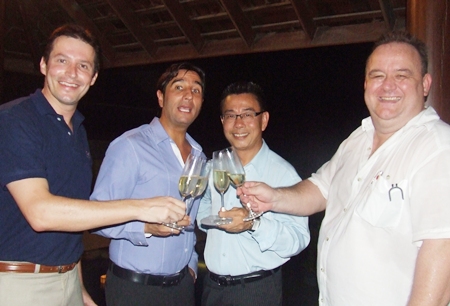 A toast to friendship. (l-r) Michael Ganster (GM Dusit d2baraquda Pattaya), Alex Chakrabarti, (GM Mercure Hotel Pattaya), Thomas Koh (RM Garden Cliff Resort & Spa) and Michael Procher (GM Amari Nova Suites). 