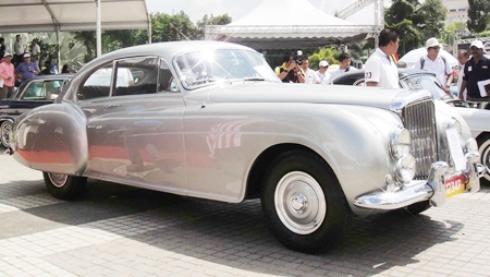 Bentley Continental. 