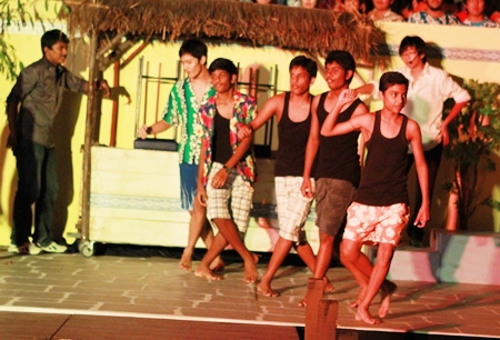 Dancing kings from Garden.