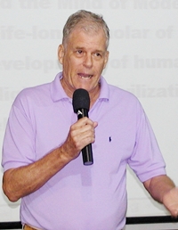 Michael Flinn’s message to the Pattaya City Expats Club is that “Human consciousness is evolving, but still remains imponderable”.