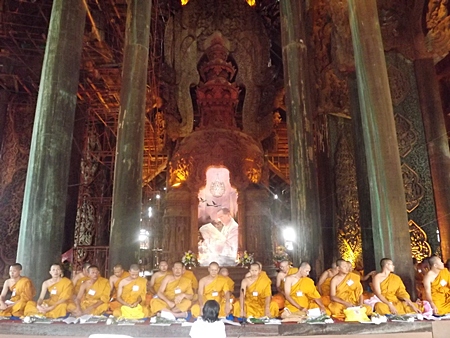 More than 100 monks gather at the Sanctuary of Truth for a religious ceremony to celebrate HM the King’s birthday. 