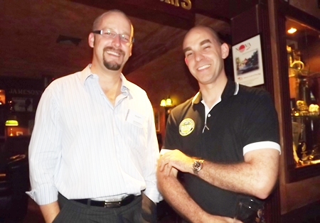 Markus Wehrhahn (Resource Link Consulting Group) with Simon Shale (Visy Packaging (Thailand) Limited).