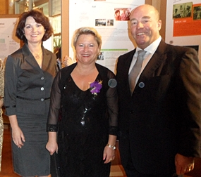 (From right) German Ambassador Rolf Schulze, State Minister Cornelia Pieper and Petronella Schulze, the wife of the German ambassador at the reception.