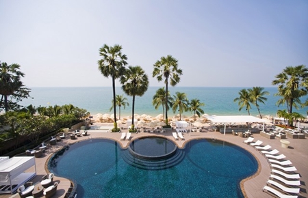 Pullman Pattaya Hotel G features two outdoor pools.