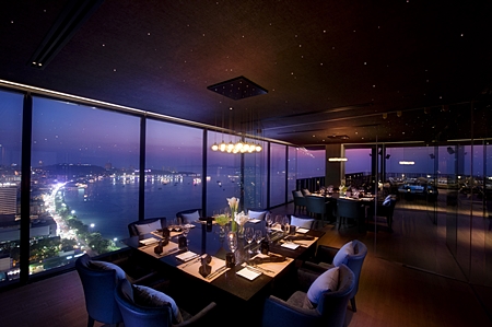 One of the three private dining rooms overlooking Pattaya bay.