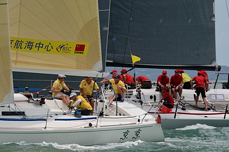 “Jing Jing” and “KukuKERchu” battle for position in the IRC 1 Class on Race Day 2.