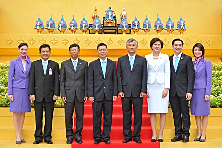 Also attending the ceremony were Flt. Lt. Montree Jumrieng (2nd from left), THAI Executive Vice President & Managing Director of the Technical Department; Pandit Chanapai (3rd from left), THAI Executive Vice President of Commercial, Sqn. Ldr. Asdavut Watanangura (5th from left), THAI Executive Vice President of Operations; Wasukarn Visansawatdi (6th from left), THAI Executive Vice President of Finance and Accounting; and Niruj Maneepun (7th from left), THAI Executive Vice President of Corporate Secretariat Department. 