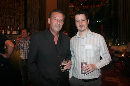 Cees Cuijpers (left) and Damien Kerneis (right) enjoy the networking evening.