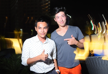 Tasara Taksinapan (left), director of MarCom dusitD2 baraquda pattaya, with Kid Kanachai Bencharongkul.