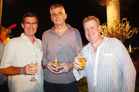 (L to R) Bill Gray from Custom Homes, Terry Fitzsimmons from Pattaya Exclusive Properties and Philip Thompson, Sales Manager for Paradise Ocean View Pattaya.