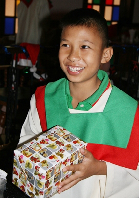 Your participation on 12-12-12 will ensure that each and every child and student receives a gift at the Christmas party. 