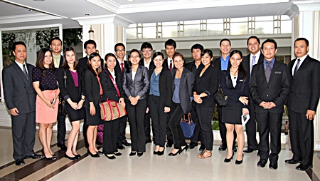 Neoh Kean Boon (left), resident manager of Dusit Thani Pattaya and Arum Chaisomsri (2nd right), training manager are joined by the hotel management and Dusit International management trainees who recently paid a visit to the resort as well as the dusit d2 property for inspection and familiarization of the city. Hotel GM Chatchawal Supachayanont gave them a pep talk for encouragement and understanding of hotel management perspectives. The management trainees are composed of university graduates with a bachelor’s degree and some are Dusit employees who decided to enter the program to study among others, the integration of theories, operational principles and practices into project presentation to the corporate executives’ level.