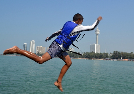 The children had great fun leaping from the ship.