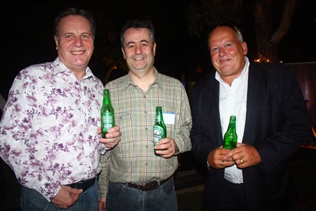 (L to R) Simon Matthews, Country Manager Thailand, Manpower Group; Mark Butters, Director, RSM Advisory Thailand Ltd. and Russell Winn, MD of AchieveGlobal Thailand.