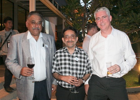 Brendan Daly (right) GM of the Amari Orchid Pattaya poses with Peter Malhotra (left), MD Pattaya Mail and Marlowe Malhotra (center), MD Massic Travel.