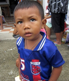 A young supporter of England.