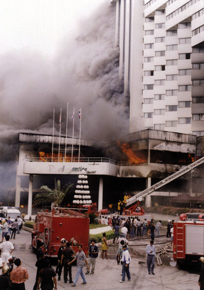 The resort towns of Pattaya and Jomtien were forever changed on Friday, July 11, 1997, when the now world infamous Royal Jomtien Hotel was turned into a towering death trap by careless kitchen staff and reckless management policy.  90 people perished and scores of others were injured in Thailand’s worst ever hotel fire catastrophe.