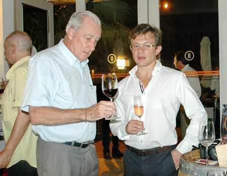 Dr. Iain Corness chats wine with Davide Contu Salis.