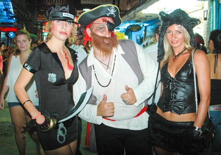 Aye matey, ‘twas a good night for scaring people.  This pirate and his two sexy companions blended quite well into the Halloween scene on Walking Street.  