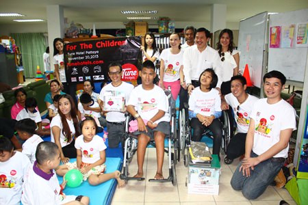 Tune Hotels Pattaya executives and employees brought toys, clothing and cash donations to the Redemptorist Center for Children with Special Needs.