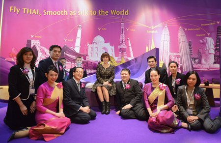 HRH Ubolratana Mahidol (center); Danuj Bunnag (third from right), Executive Vice President Product and Customer Services; Krittaphon Chantalitanon (second left, front row), Vice President Product and Services; Suvadhana Sibunruang (second left, second row), Director Brand Management and Commercial Communications.