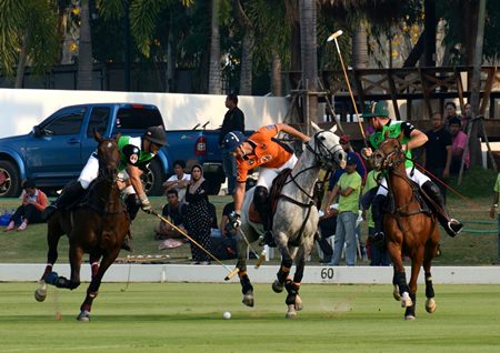 The horsemanship on display is absolutely amazing.