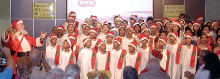 A large group of orphans sang ‘Jingle Bells’ and other Christmas Carols, accompanied by none other than Santa Claus!
